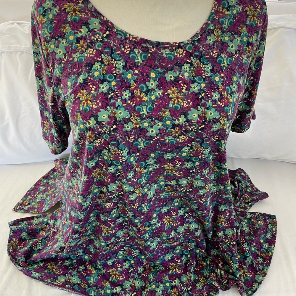 LuLaRoe Tunic Top